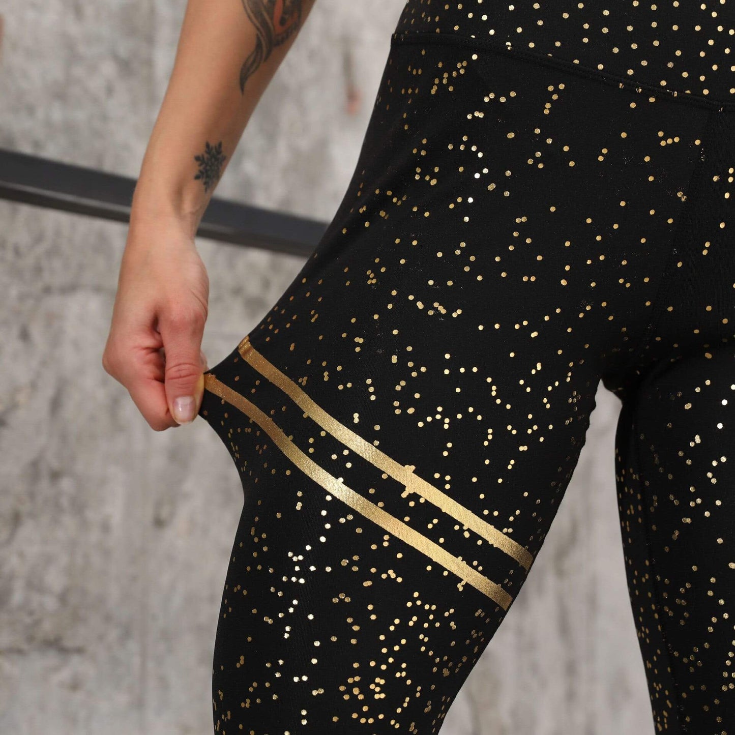 Women's High Waisted Black Gold Foil Print Leggings