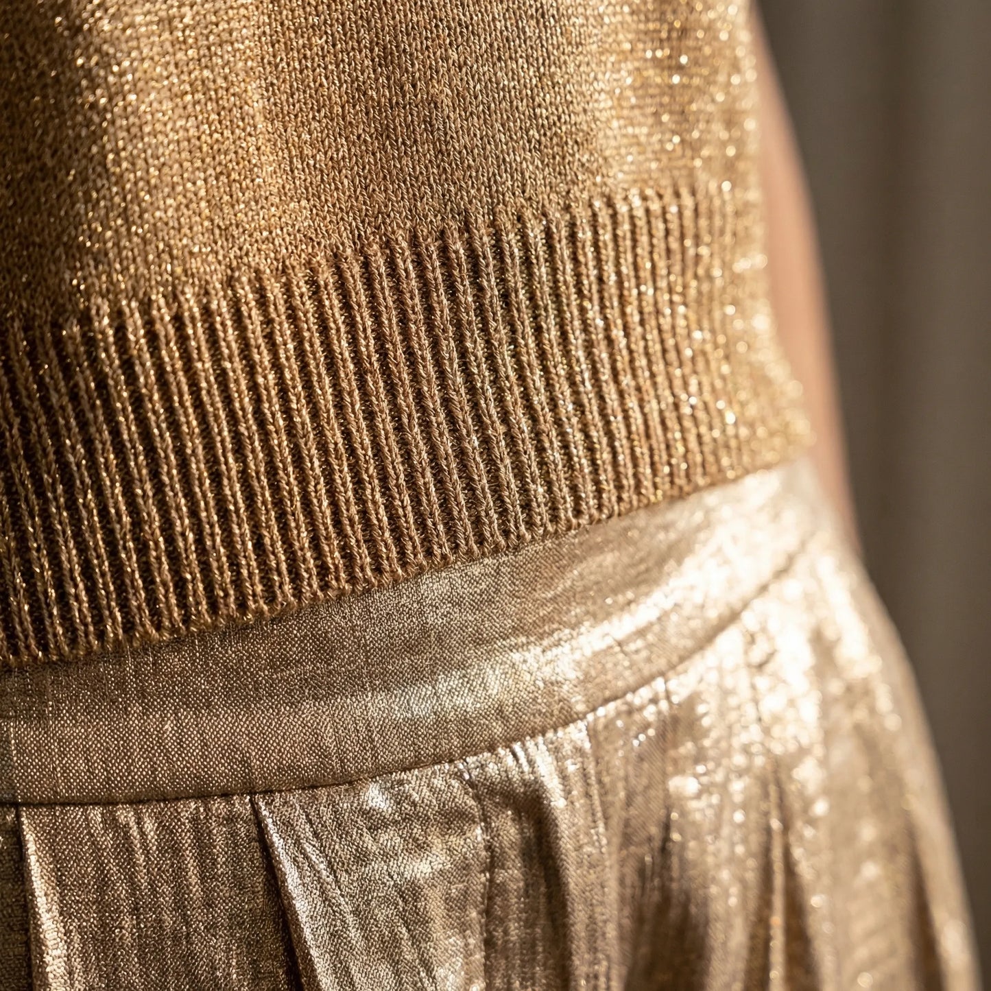 Women's Metallic Knit Top Wide Leg Pants Set Pleated High Waist